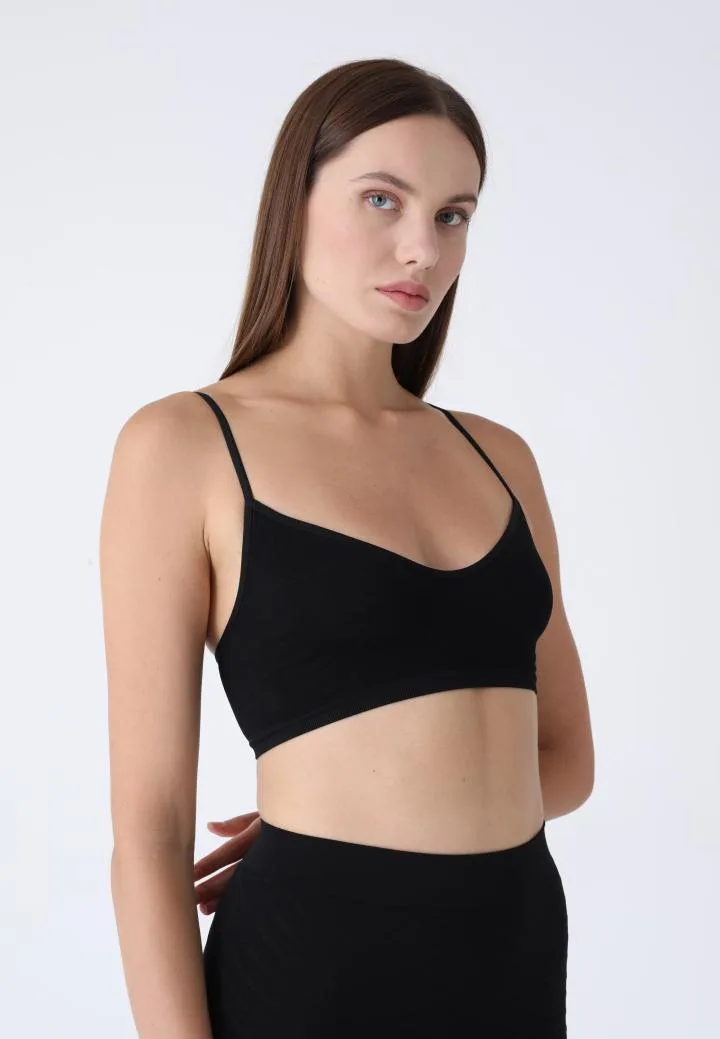 Bustieră Lejeră cu Bretele Subtiri – Fără Push-up,Culoare Negru,Engros — Imaginea 4