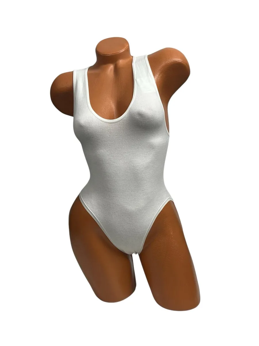 Body Dama cu Bretea Lata si Chiloti Clasic ,Culoare Alb,Engros — Imaginea 1