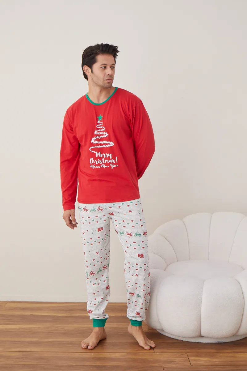Pijama barbati Craciun " Merry Chrystmas " maneca lunga ,pantaloni lungi,Culoare Rosu Engros — Image 4
