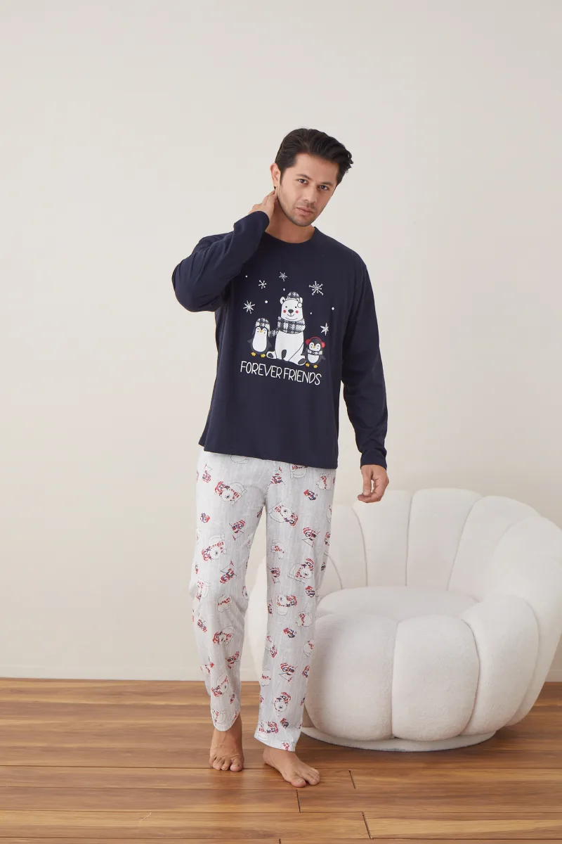 Pijama barbati Craciun "FOREVER FRIENDS  " maneca lunga ,pantaloni lungi,Culoare Bleumarin ,Engros — Image 2