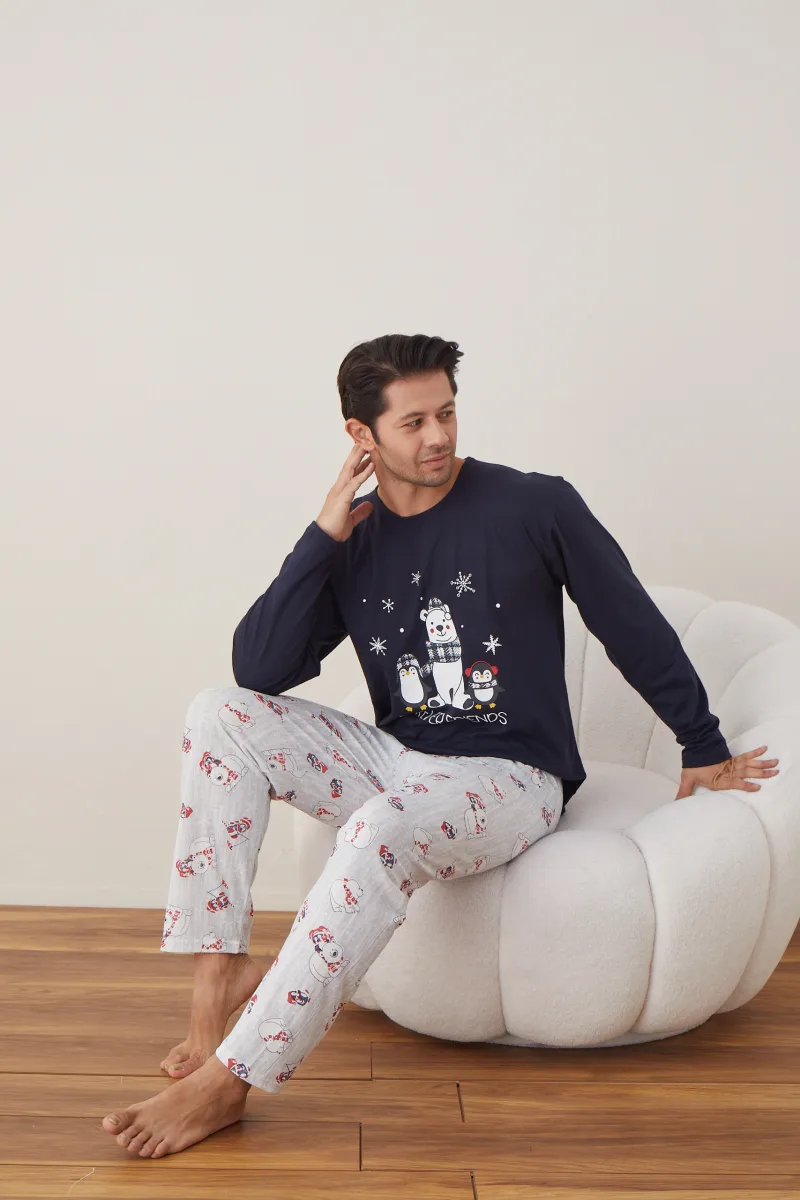 Pijama barbati Craciun "FOREVER FRIENDS  " maneca lunga ,pantaloni lungi,Culoare Bleumarin ,Engros — Image 6