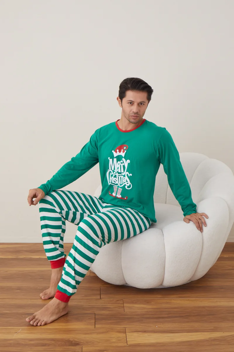Pijama barbati Craciun "Merry Chistmas"  , maneca lunga ,pantaloni lungi,Culoare Verde ,Engros — Image 2