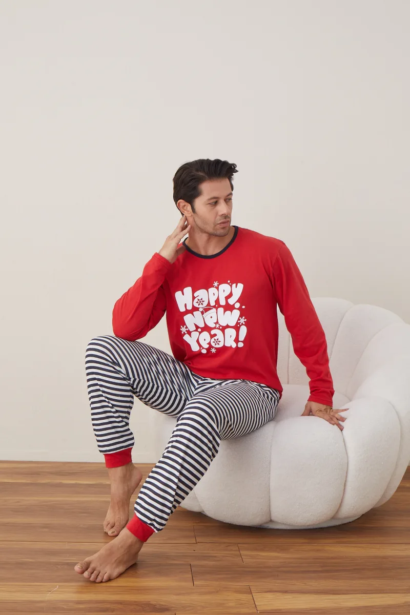 Pijama barbati Craciun "HAPPY NEW YEAR" , maneca lunga ,pantaloni lungi,Culoare Rosu ,Engros — Görsel 5