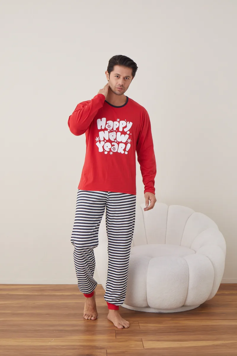 Pijama barbati Craciun "HAPPY NEW YEAR" , maneca lunga ,pantaloni lungi,Culoare Rosu ,Engros — Görsel 7