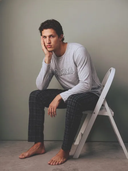 Pijama barbati Serena cu maneca lunga si pantalon lungi ,Engros