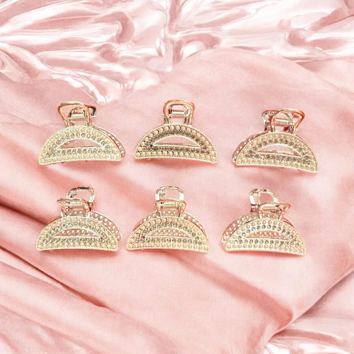 Set 12 Clestișori de Păr G233-1 (Inimioară) din Metal Rose-Gold cu Pavaj de Pietre Strass și Floare Centrală Colorată Engros — Görsel 2