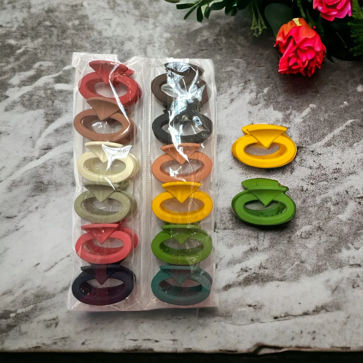 Set Clești de Păr Mici din silicon, cu Design Inel/Cerc, Finisaj Mat, Set de 12 Bucăți Angro — Image 1