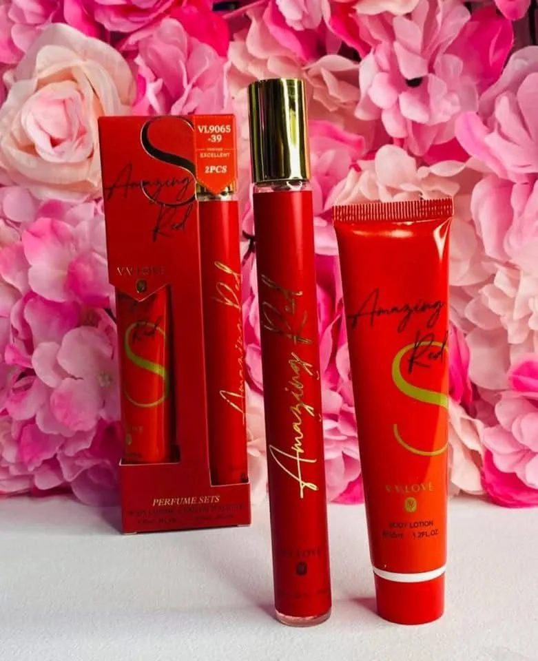 Set Cadou Parfum și Loțiune de Corp 35 ml pentru Femei Engros — Görsel 3