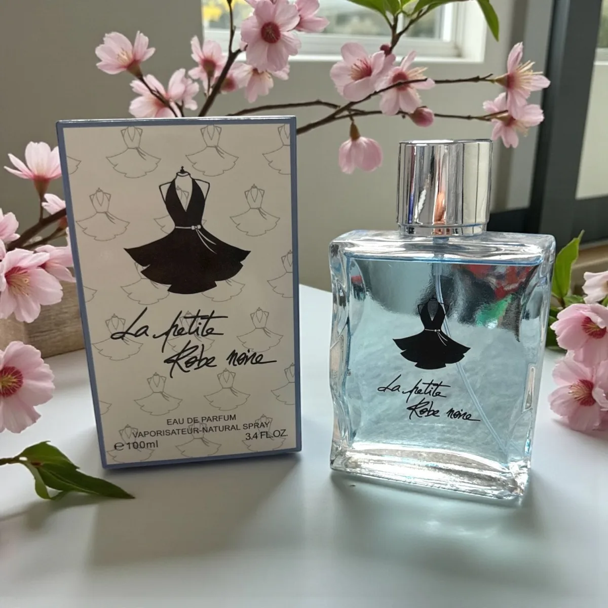 Parfum de dama 100 ml miros elegant si persistent Engros — Image 1