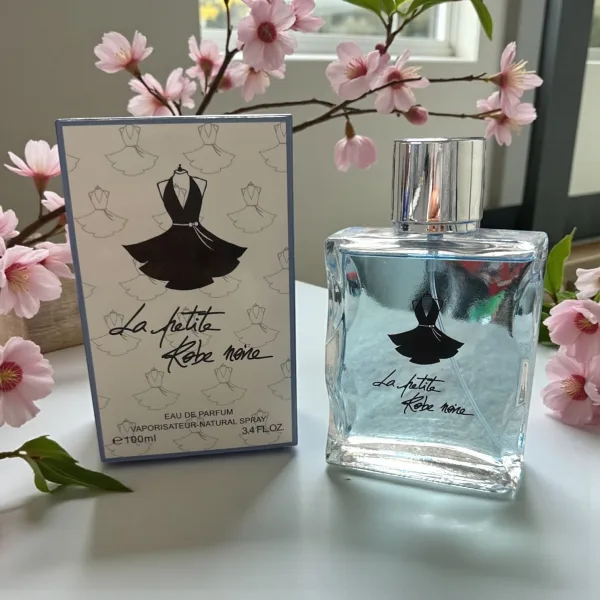 Parfum de dama 100 ml miros elegant si persistent Engros