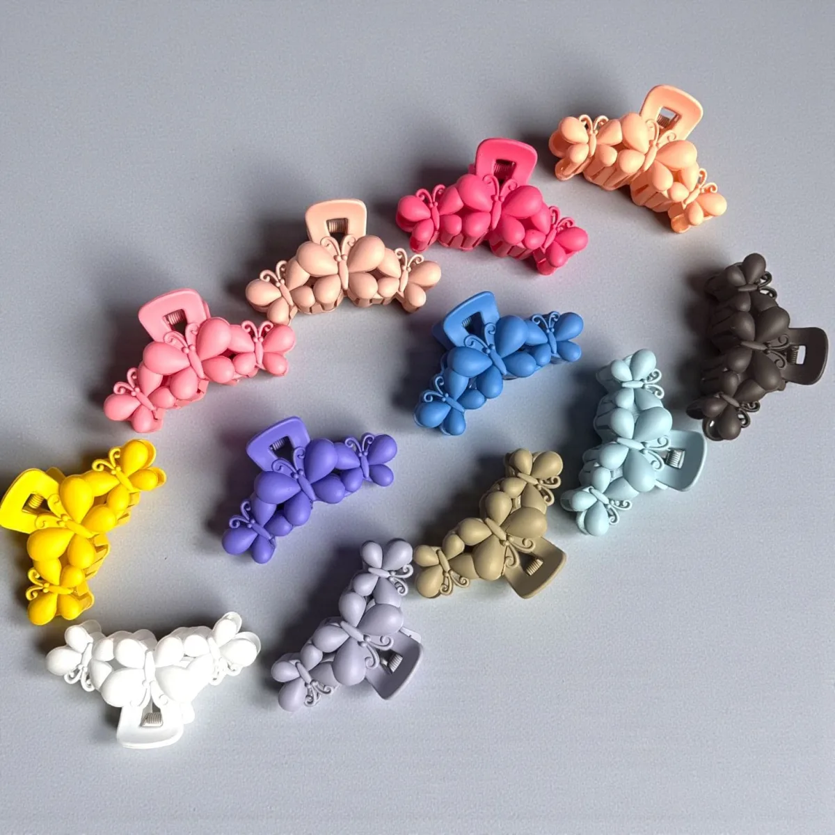 Clești de păr siliconati 12/set G242 - modele colorate antiderapante Engros — Image 1