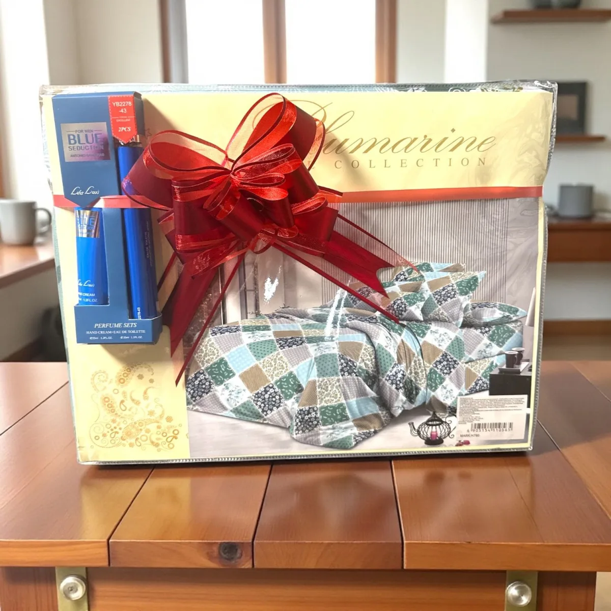 Set cadou H790 femei rafinate cu lenjerie și parfum cu cremă de mâini En-Gross — Imaginea 1