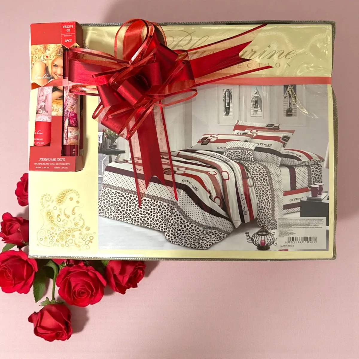 Set cadou H798 femei rafinate cu lenjerie și parfum cu cremă de mâini En-Gross — Imaginea 1