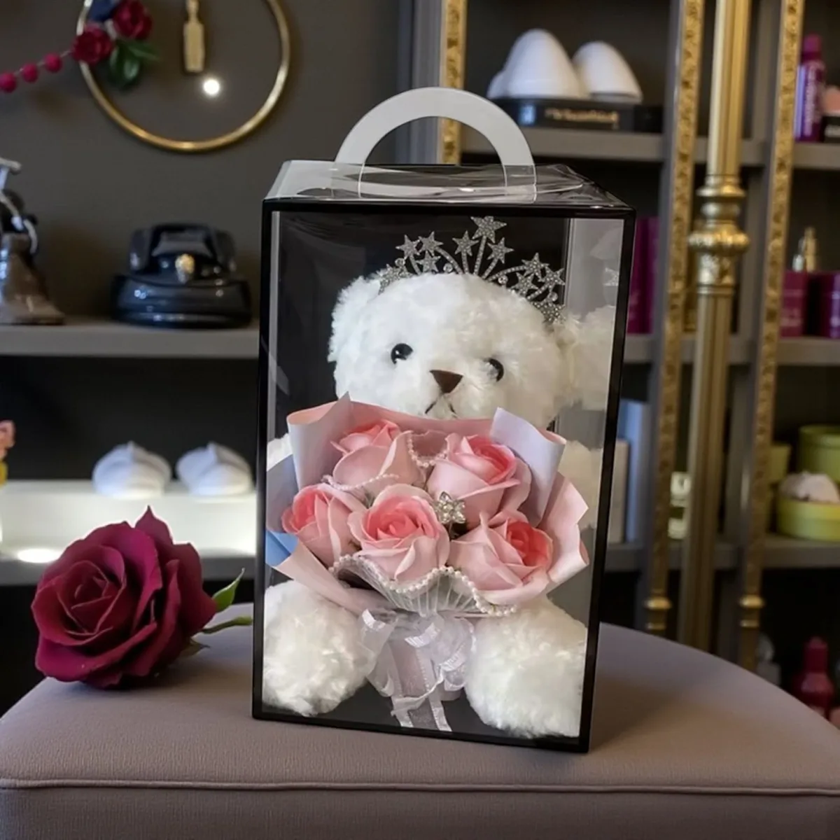 Ursuleț cu buchet din săpun, cutie 17 × 17 × 28 cm, en-gros - I457 — Imaginea 6