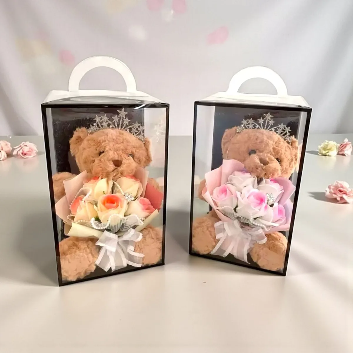 Ursuleț cu buchet din săpun, cutie 17 × 17 × 28 cm, en-gros - I457 — Imaginea 7