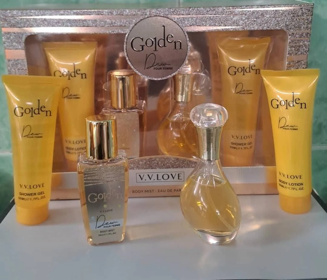 Set cadou parfum 4 piese ambalaj auriu elegant premium Engros — Görsel 2