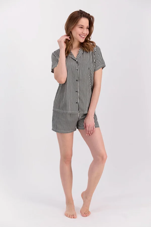 Pijama Dama Bumbac Mânecă Scurtă, Pantalon cu pantaloni scurti,alba in dungi negre Engros