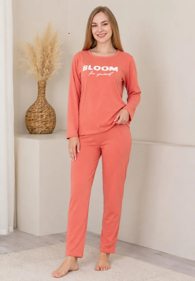 Pijama dama ,"BLOOM", culoare coral ,Engros