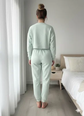 Pantaloni trening dama vatuiti interior,culoare verde mentă,Engros