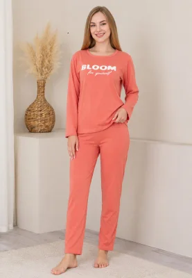 Pijama dama ,"BLOOM", culoare coral ,Engros