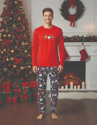 Pijama barbati Craciun,maneca lunga si pantaloni lungi,imprimeu figurine festive,En-gros