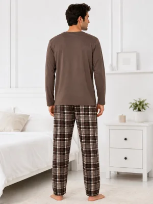Pijama barbati Serena cu maneca lunga si pantalon lung-Maro,Engros